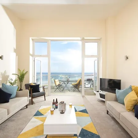 6 Gwelva Newquay (Cornwall)